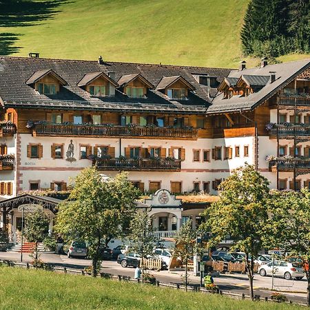 Kristallhotel Corona-Krone Al Plan di Mareo Buitenkant foto