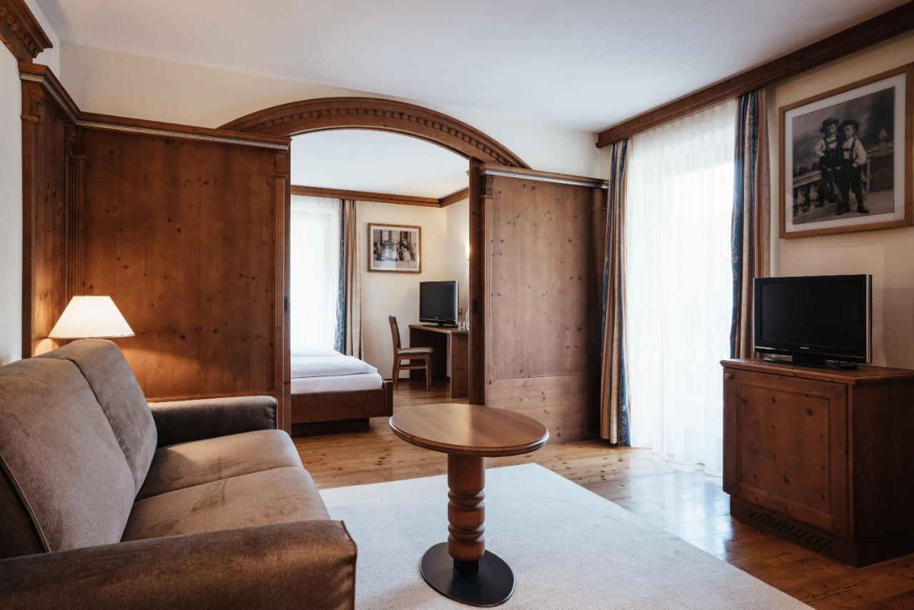 Kristallhotel Corona-Krone Al Plan di Mareo Buitenkant foto