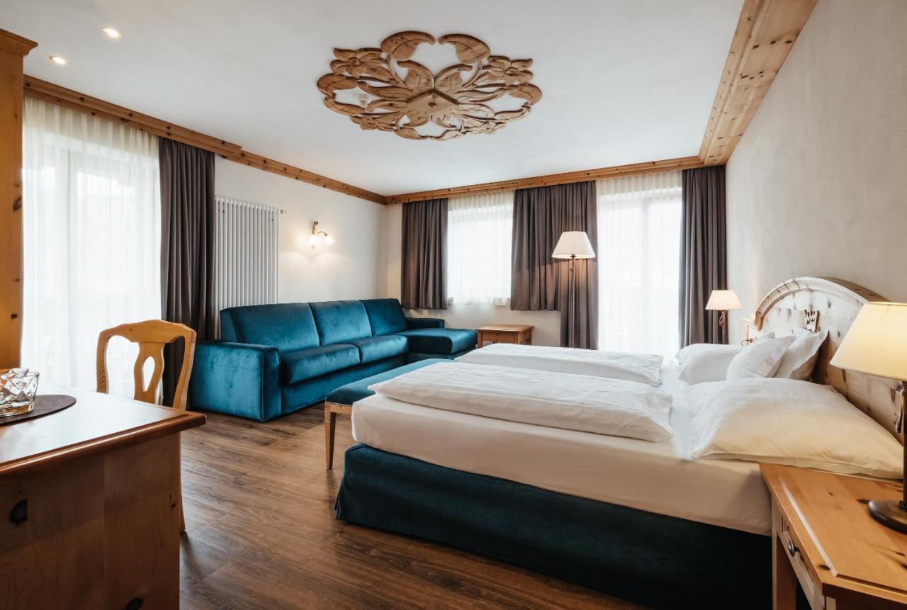 Kristallhotel Corona-Krone Al Plan di Mareo Buitenkant foto