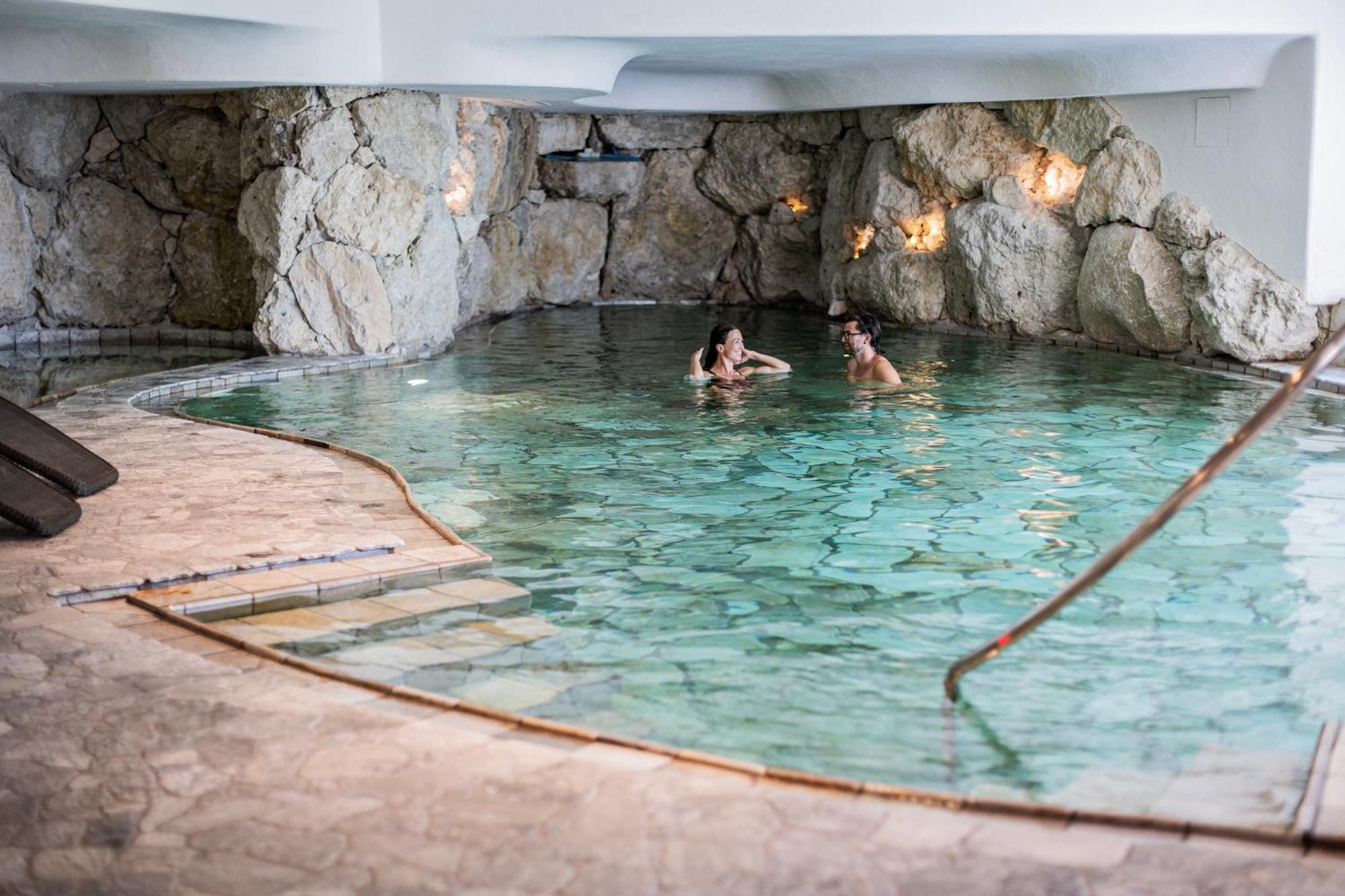 Kristallhotel Corona-Krone Al Plan di Mareo Buitenkant foto